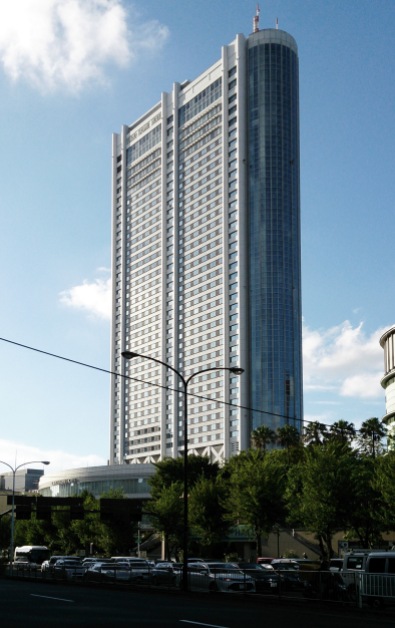 2000 - Tokyo Dome Hotel - Kenzo Tange