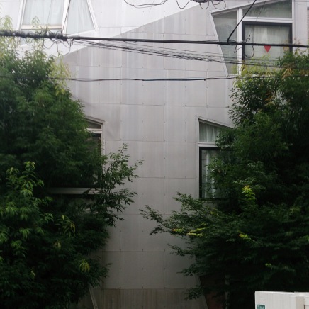 2007 - Fudomae apartment - Issho Architects